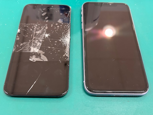 📱 iPhone 11（アイフォンイレブン）の液晶画面交換ならスマホ修理工房富山グリーンモール山室店へ★